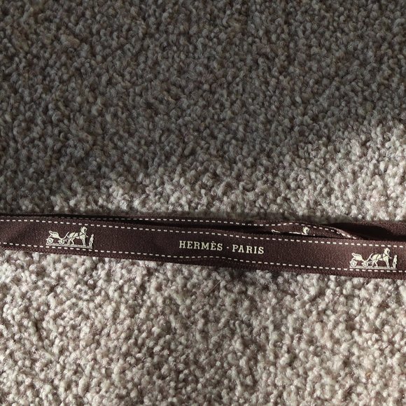 Hermes Ribbon - Picture 3 of 3